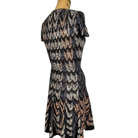 BCBGMaxAzria Midi Dress Short Sleeve Silk Blend - Picture 8 of 12